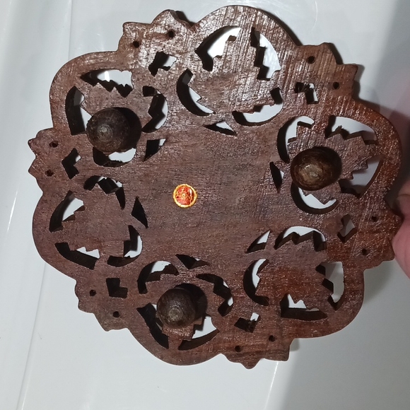 Wooden Decor - Picture 3 of 4